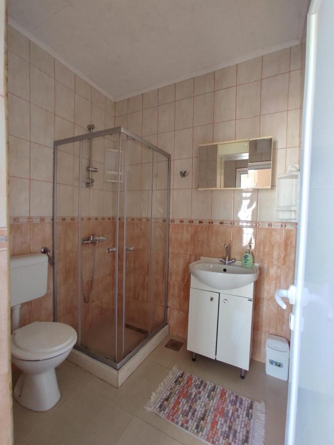 Apartmani Andrijana Ulcinj Exterior photo