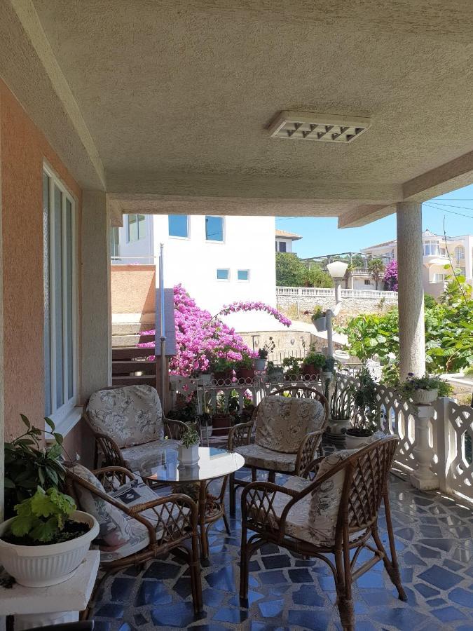 Apartmani Andrijana Ulcinj Exterior photo