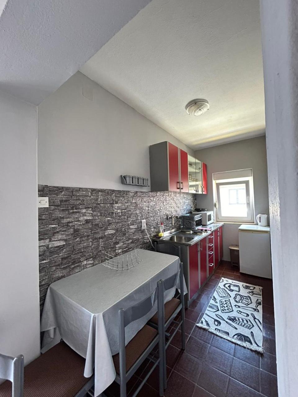Apartmani Andrijana Ulcinj Exterior photo